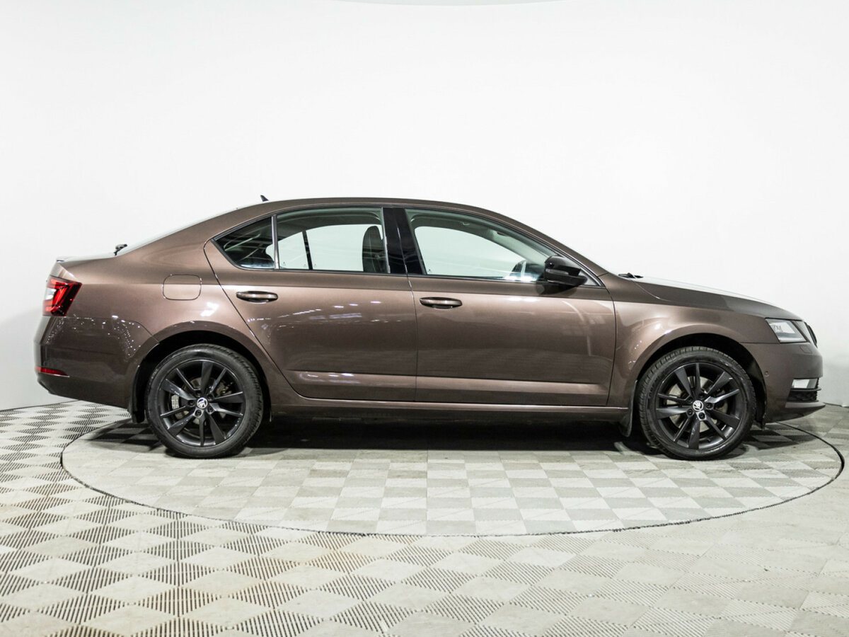 Skoda Octavia III (A7) Рестайлинг, 2017 - фото №4