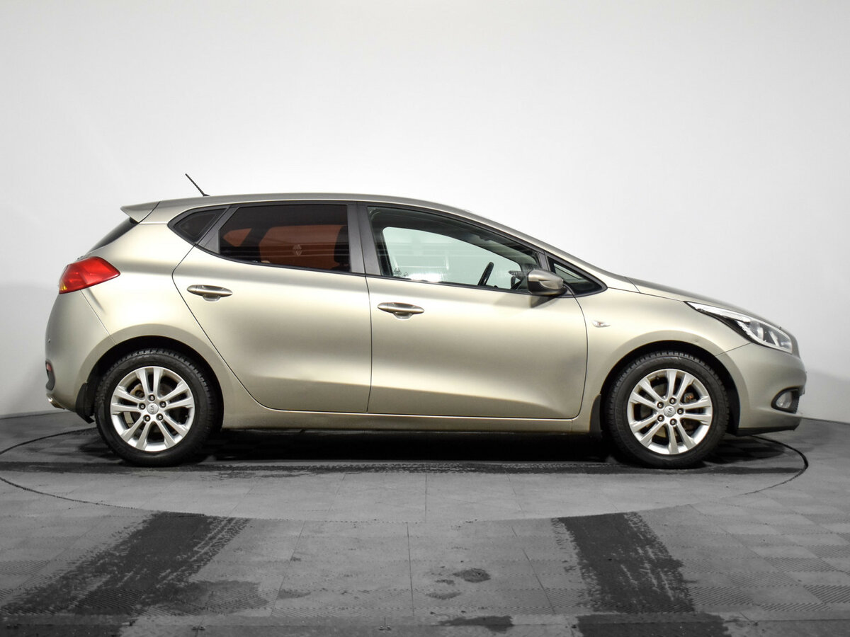 Kia Ceed II, 2012 - фото №4