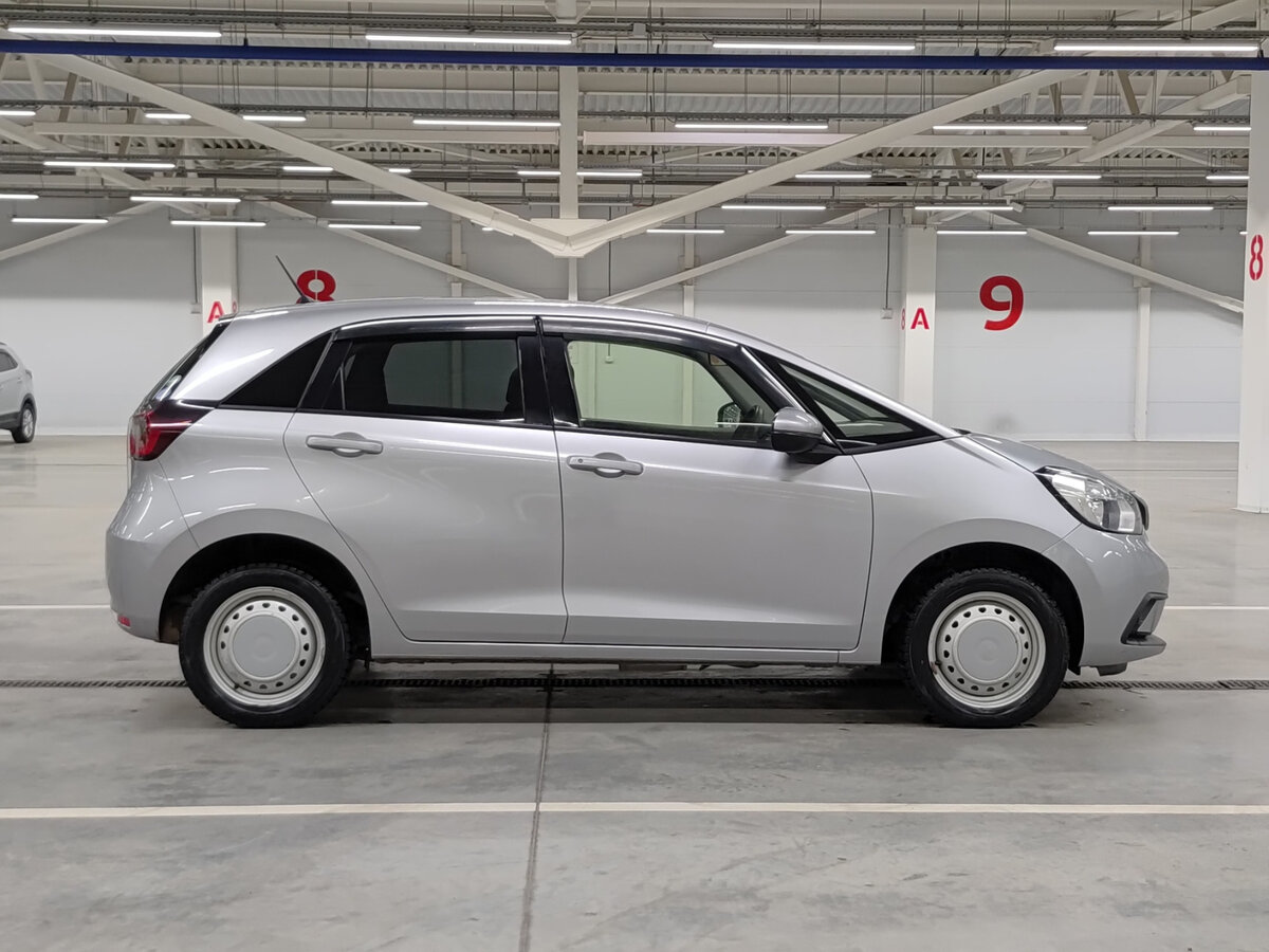 Honda Fit IV, 2020 - фото №4