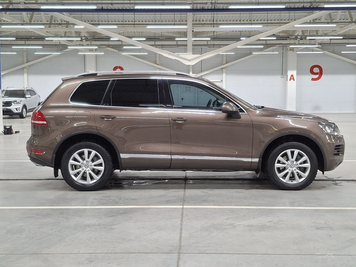 Volkswagen Touareg II, 2013 - фото №4