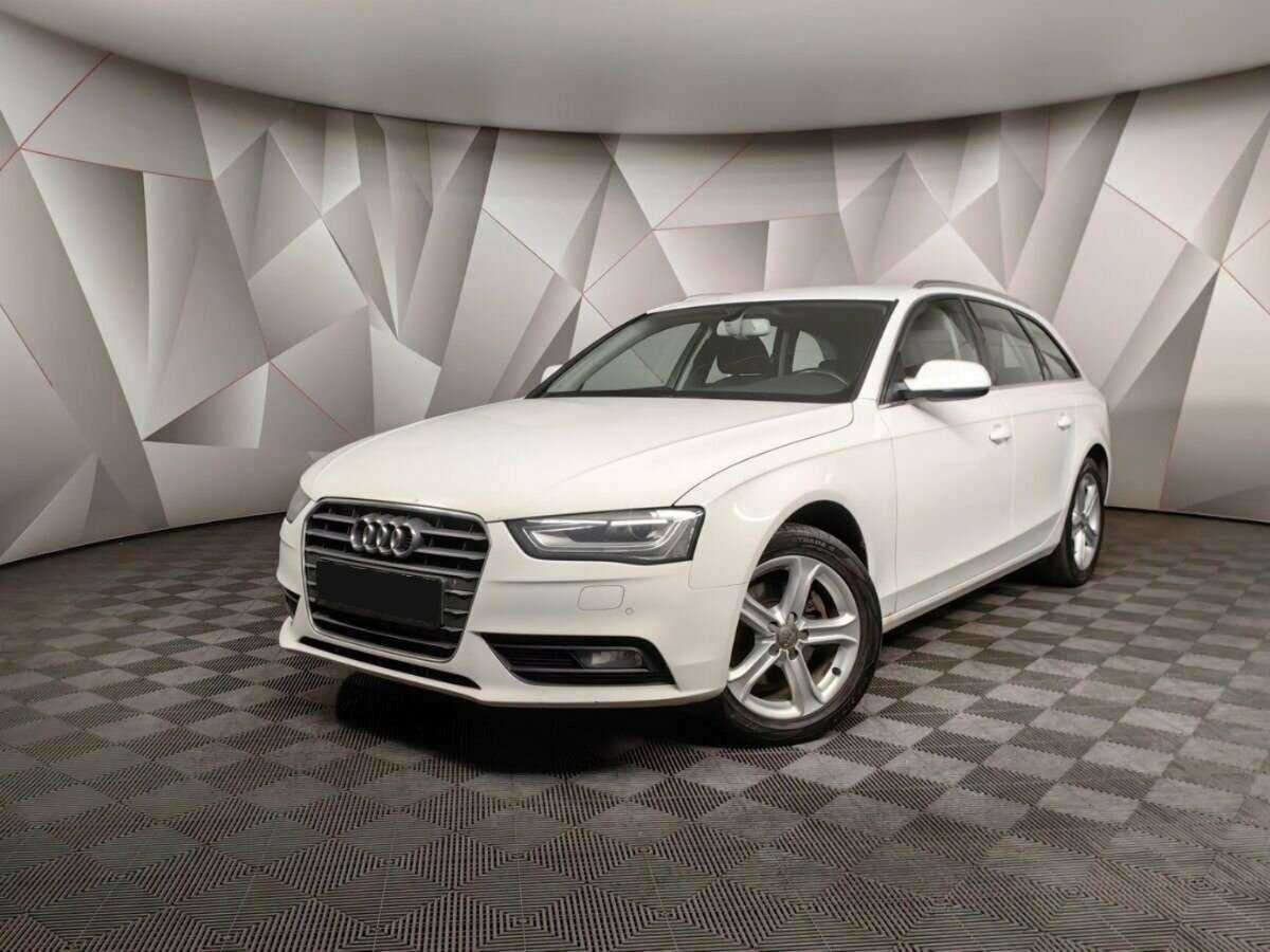 Audi A4, 2012