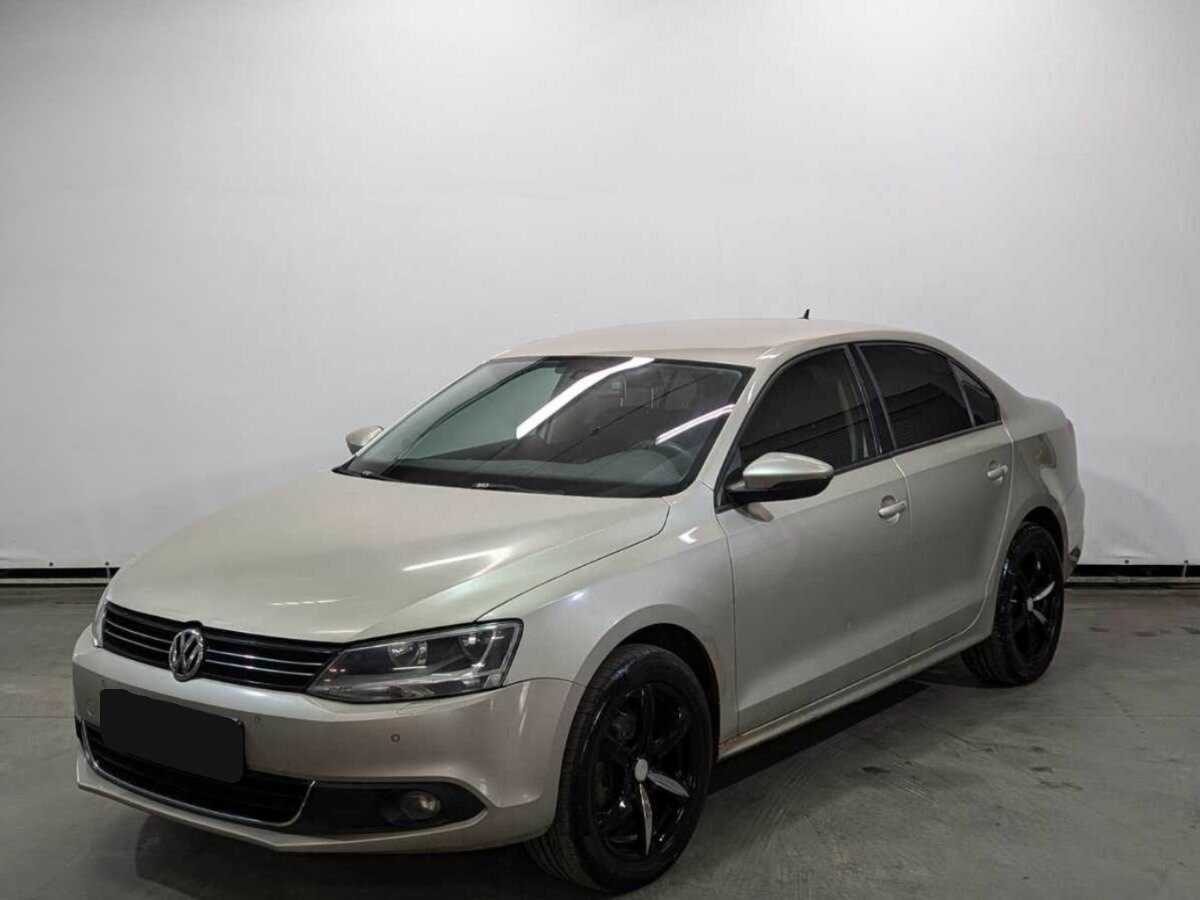 Volkswagen Jetta, 2012