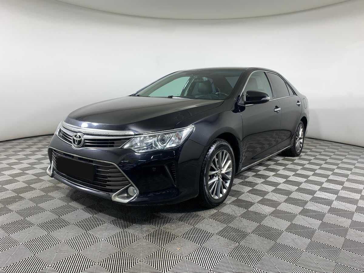 Toyota Camry, 2016