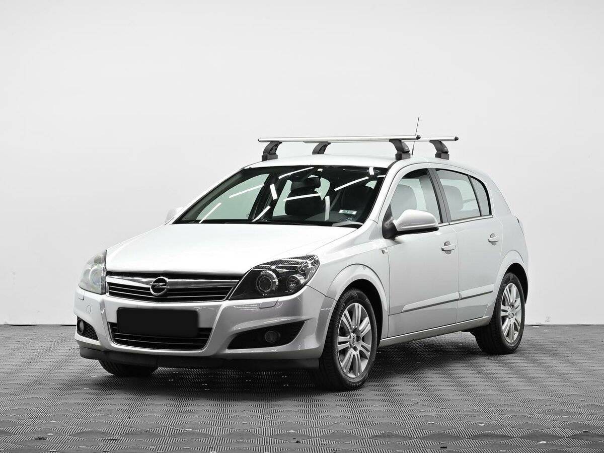 Opel Astra, 2012